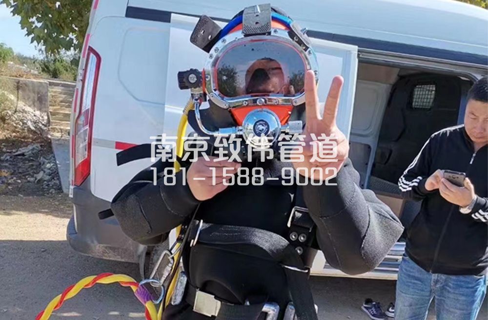 356唱经楼沉淀池清底